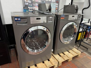 Robson Kay - Auction Date: 2025-07-01 - Category: Commercial Washer & Dryer