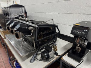Robson Kay - Auction Date: 2025-07-01 - Category: High End Coffee Machines & Grinders