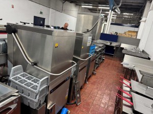 Robson Kay - Auction Date: 2025-07-01 - Category: The contents of 3 Wimpy Outlets