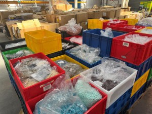 Robson Kay - Auction Date: 2025-07-22 - Category: 300 pallets of loose LEGO BRICK