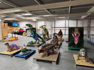 Robson Kay - Auction Date: 2025-07-22 - Category: 60 LEGO Sculptures