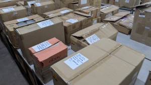 Robson Kay - Auction Date: 2026-03-17 - Category: Arts & Crafts Supplies including card, jewellery, fabric, decorations, pens & more