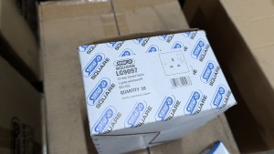 Robson Kay - Auction Date: 2026-04-21 - Category: Electrical Sockets, Switches & Lighting