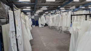 Robson Kay - Auction Date: 2026-06-23 - Category: Wedding Dresses & Accessories