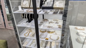 Robson Kay - Auction Date: 2026-06-23 - Category: Wedding Dresses & Accessories