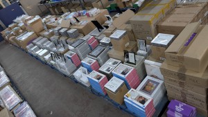 Robson Kay - Auction Date: 2026-08-04 - Category: Large Quantity of Greetings Cards and other Giftware Tradestocks