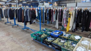 Robson Kay - Auction Date: 2023-01-31 - Category: Charity Sale of Designer Clothing & More