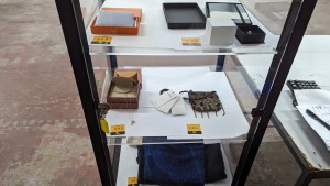 Robson Kay - Auction Date: 2023-01-31 - Category: Charity Sale of Designer Clothing & More