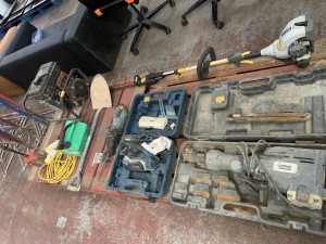 Robson Kay - Auction Date: 2023-07-11 - Category: Tools and equipment