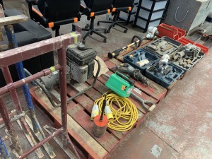 Robson Kay - Auction Date: 2023-07-11 - Category: Tools and equipment