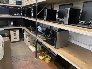 Robson Kay - Auction Date: 2023-07-11 - Category: IT, office and miscellaneous