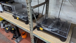 Robson Kay - Auction Date: 2023-10-31 - Category: Pro DJ and recording studio equipment