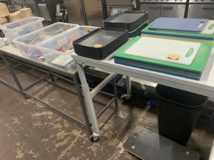 Robson Kay - Auction Date: 2023-12-05 - Category: The contents of a Small Japanese Restaurant / Cafe