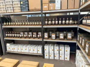 Robson Kay - Auction Date: 2024-06-04 - Category: 3,000 Bottles of Gin, Whiskey & More